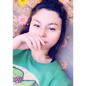 Meet your Posher, Haley